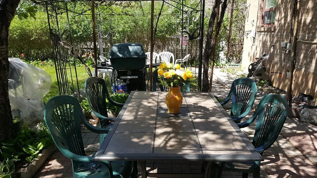 Homestay North York Bb Bed & Breakfast Toronto Canada